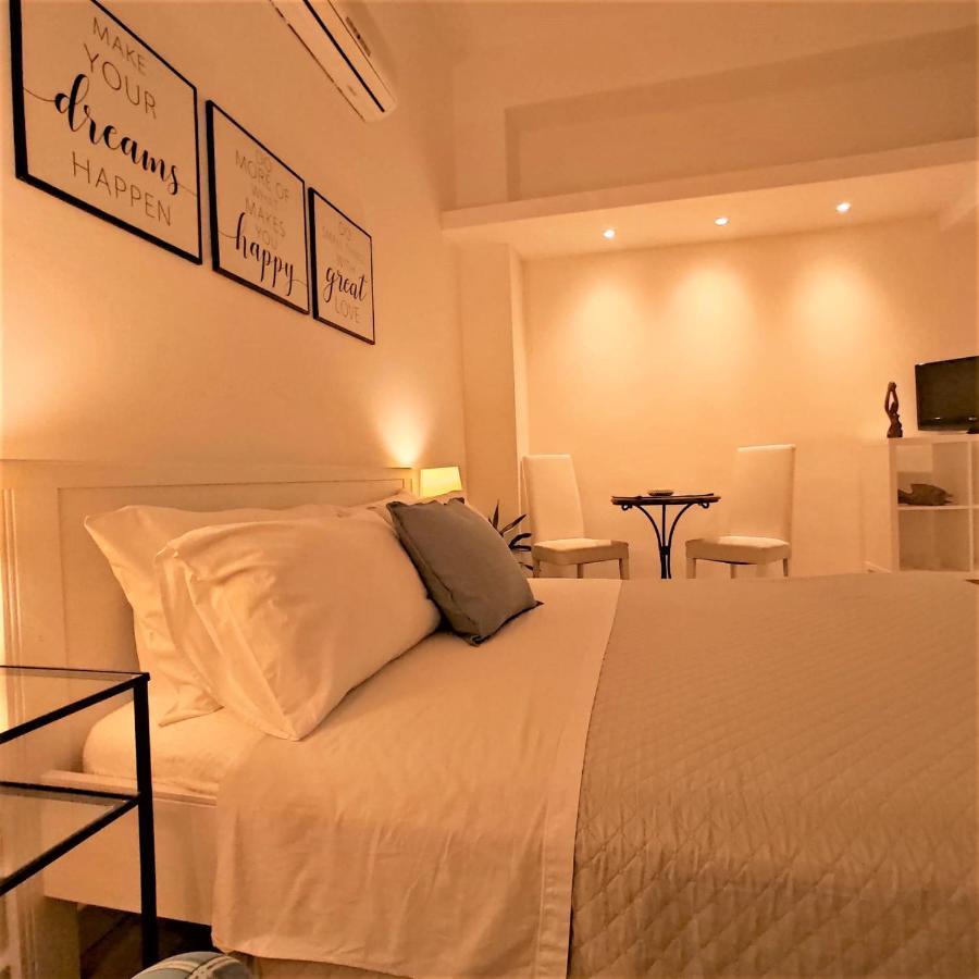 Il Girasole Bb Cagliari Bed and Breakfast Eksteriør billede